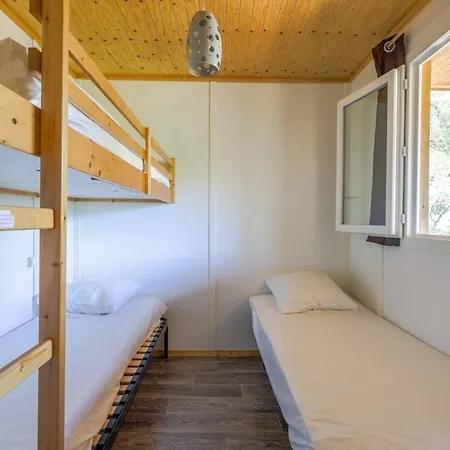 Zecamping 3 Avec Espace Aquatique Chalet Cargese