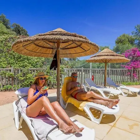 Zecamping 3 Avec Espace Aquatique * Cargese
