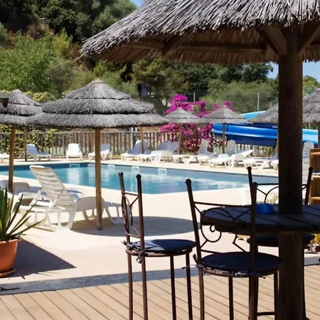Chalet Zecamping 3 Avec Espace Aquatique *