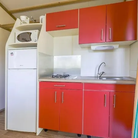 Zecamping 3 Avec Espace Aquatique