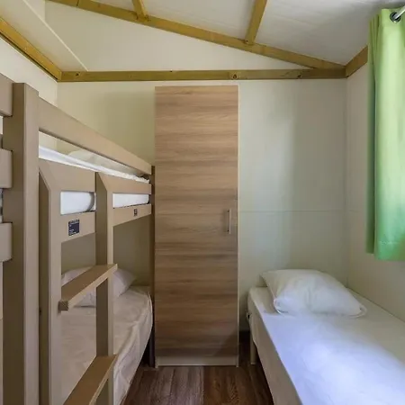 Zecamping 3 Avec Espace Aquatique *