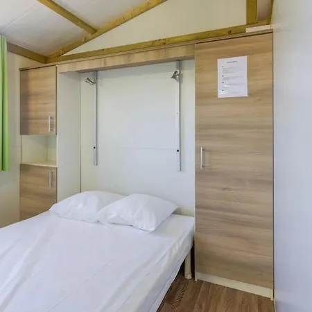 Zecamping 3 Avec Espace Aquatique Chalet Cargese