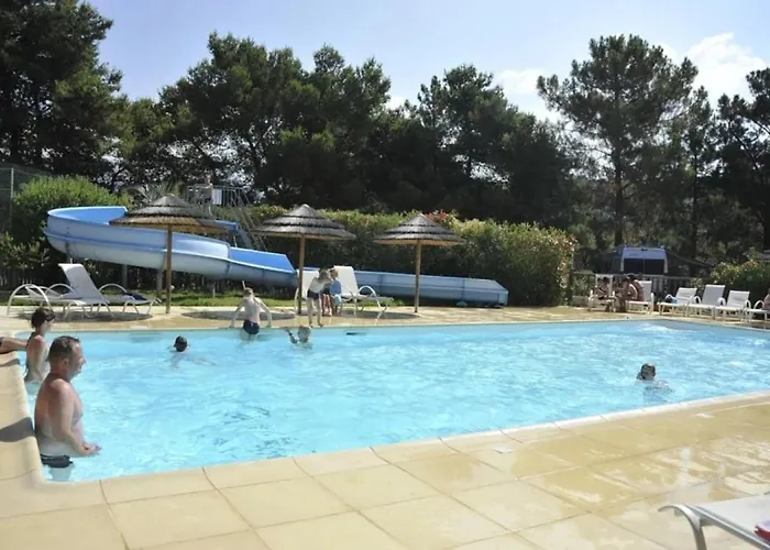 Chalet Zecamping 3 Avec Espace Aquatique *