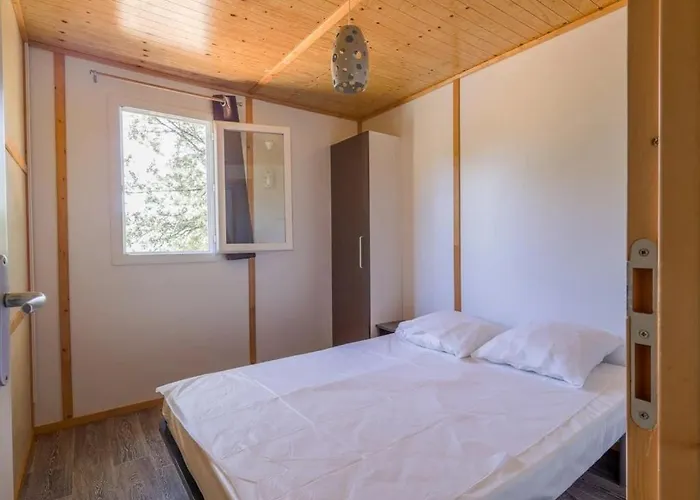 Zecamping 3 Avec Espace Aquatique