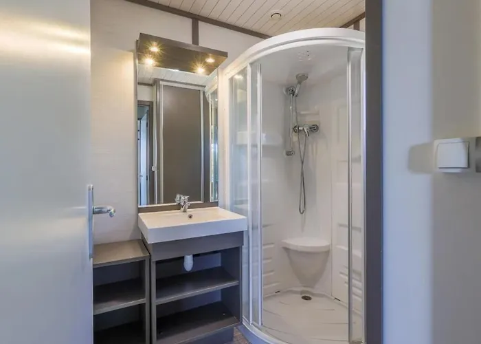 Zecamping 3 Avec Espace Aquatique * Cargèse