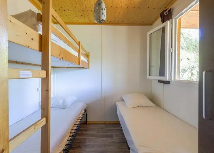 Chalet Zecamping 3 Avec Espace Aquatique Cargèse